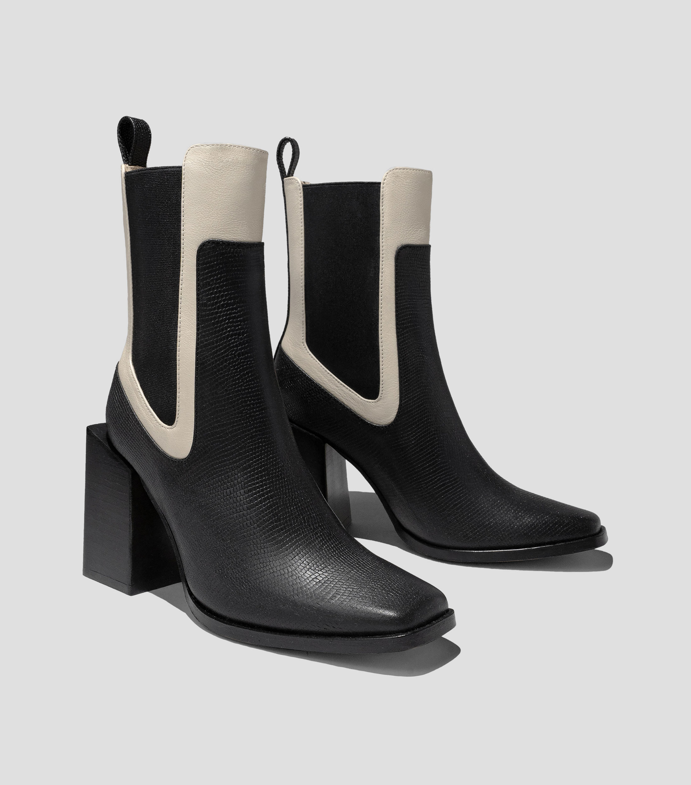 Botines en piel con tacón alto cuadrado Mujer